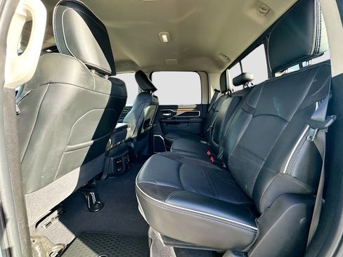 Used 2024 RAM 2500 Laramie image 29