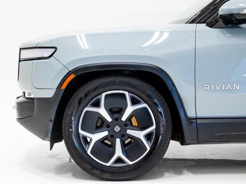Used 2023 Rivian R1S Launch Edition Quad AWD/4WD image 29