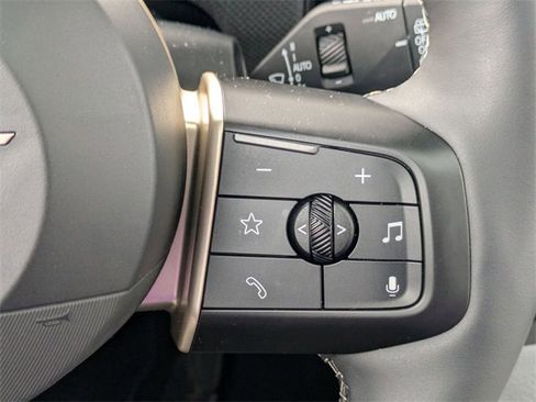 Used 2025 MINI Cooper 2-Door Hardtop image 19