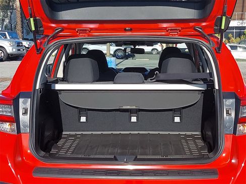 Used 2023 Subaru Crosstrek 2.0i image 12