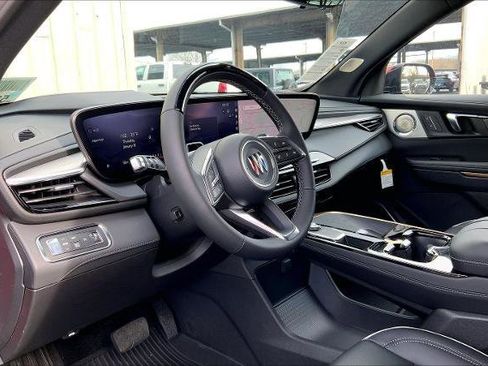 New 2026 Buick Enclave Avenir w/ Super Cruise Package image 10