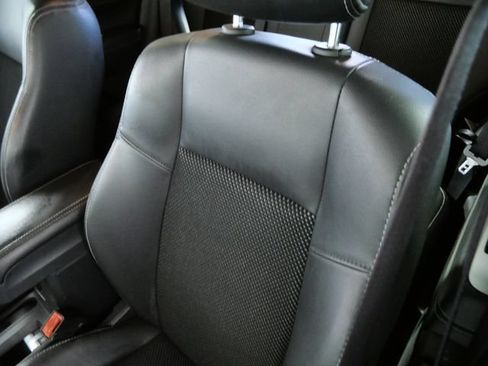 Used 2015 Jeep Compass Latitude AWD/4WD image 16