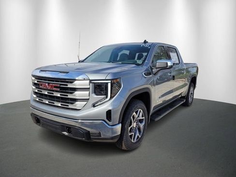 New 2026 GMC Sierra 1500 SLE image 2