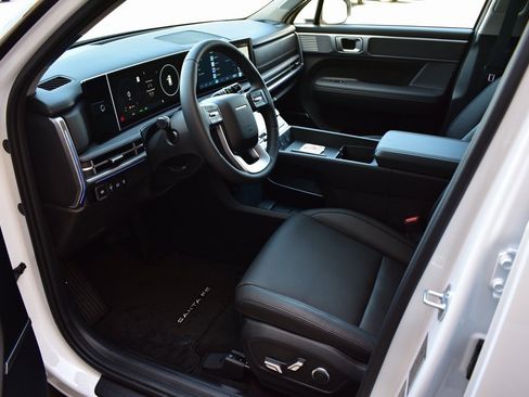 New 2025 Hyundai Santa Fe Limited image 18