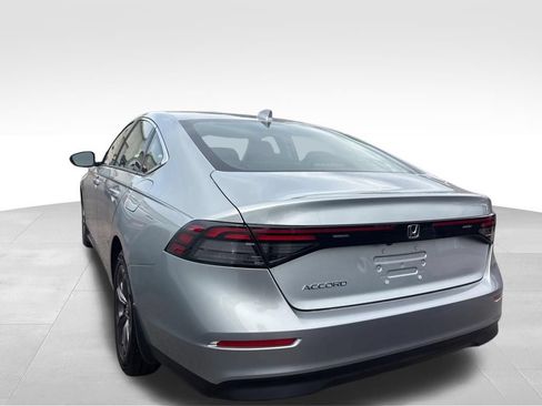 Used 2024 Honda Accord EX image 12