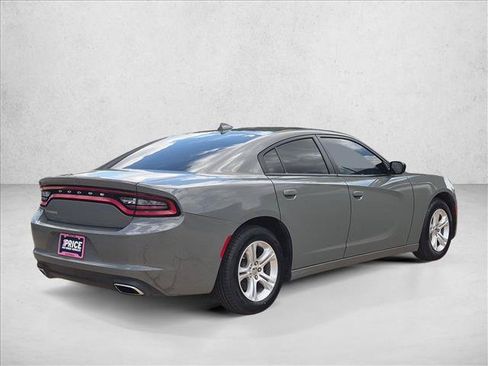 Used 2023 Dodge Charger SXT RWD image 5