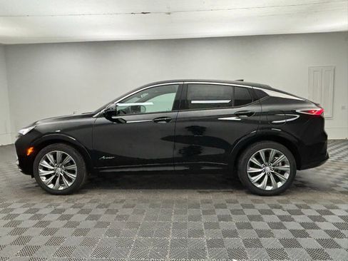 New 2026 Buick Envista Avenir image 12