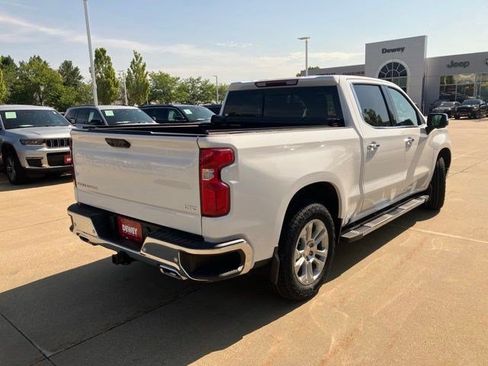 Used 2024 Chevrolet Silverado 1500 LTZ AWD/4WD image 7