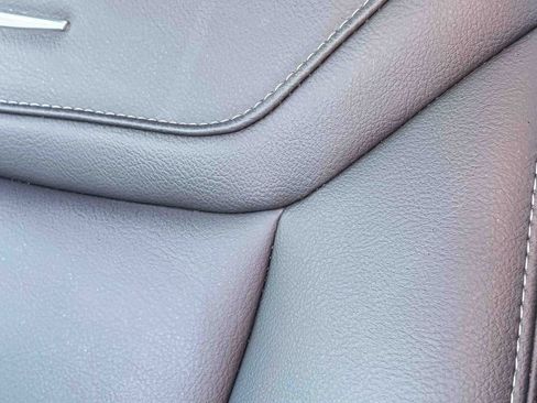 Used 2023 Cadillac XT6 Luxury image 53