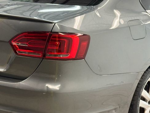 Used 2014 Volkswagen Jetta GLI image 10