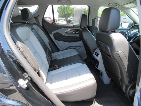 Used 2021 GMC Terrain SLT w/ Infotainment Package II FWD image 32