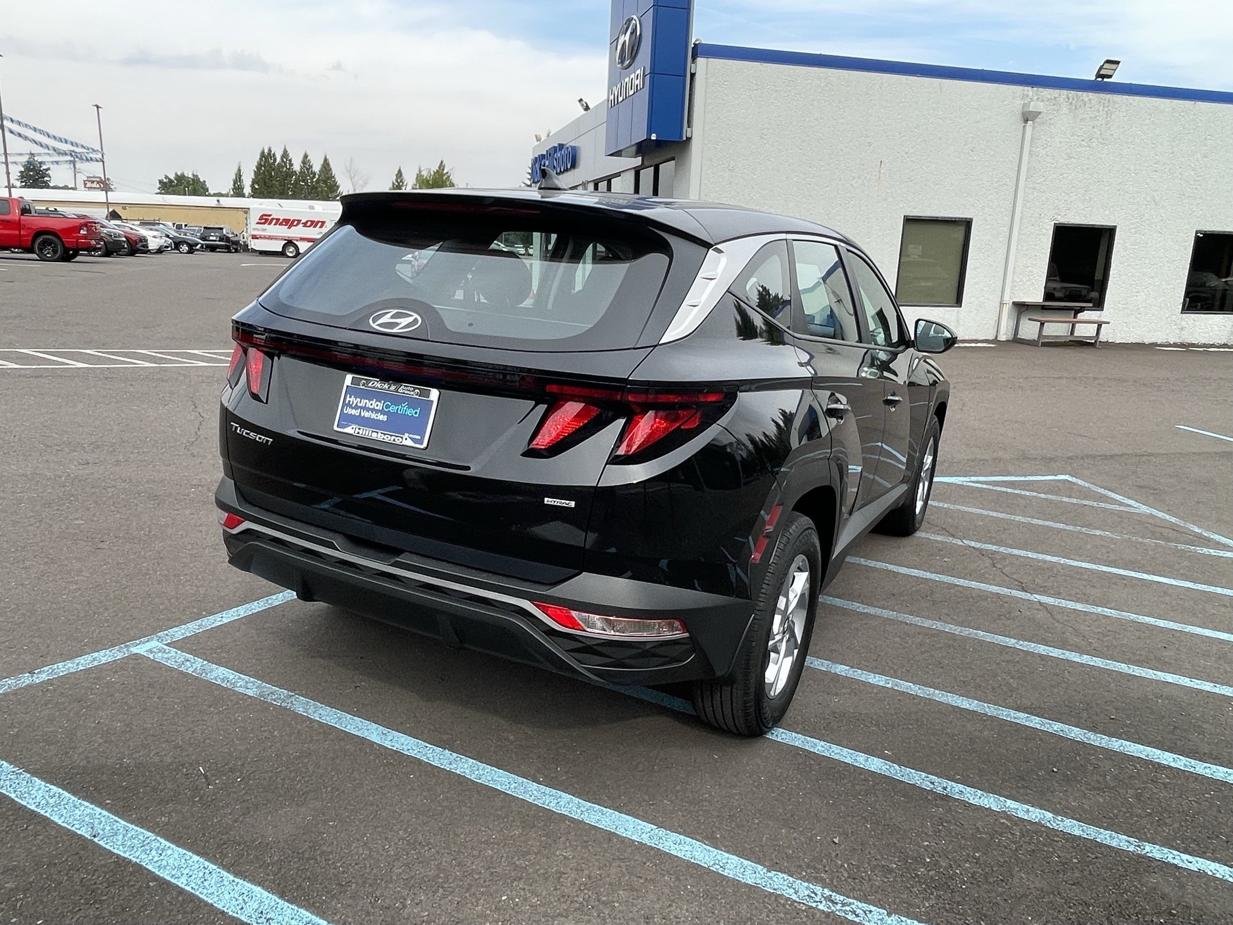 Certified 2024 Hyundai Tucson SE AWD/4WD image 5