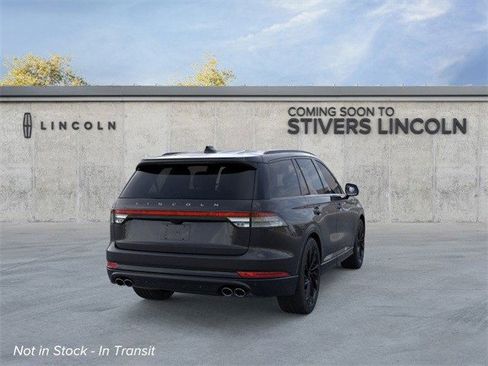 New 2025 Lincoln Aviator Reserve w/ Jet Appearance Package image 9