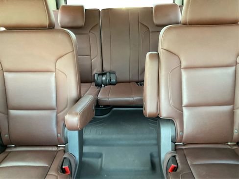 Used 2016 Chevrolet Tahoe LTZ RWD image 14