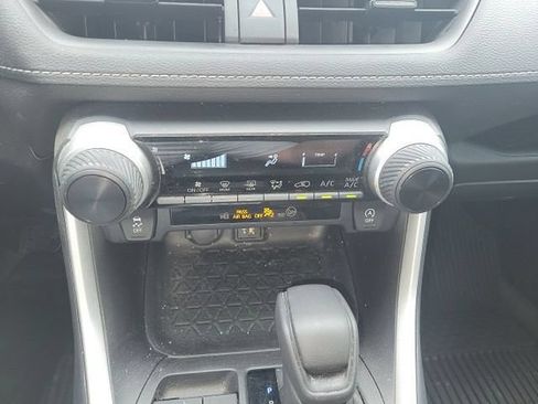 Used 2024 Toyota RAV4 LE AWD/4WD image 17