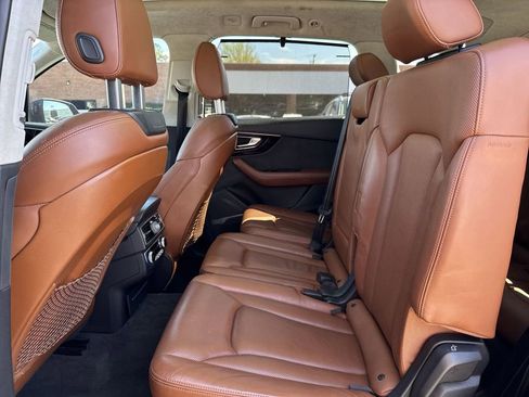 Used 2017 Audi Q7 3.0T Prestige image 22