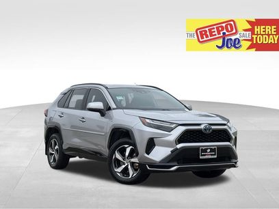 Used 2022 Toyota RAV4 SE w/ Weather & Moonroof Package