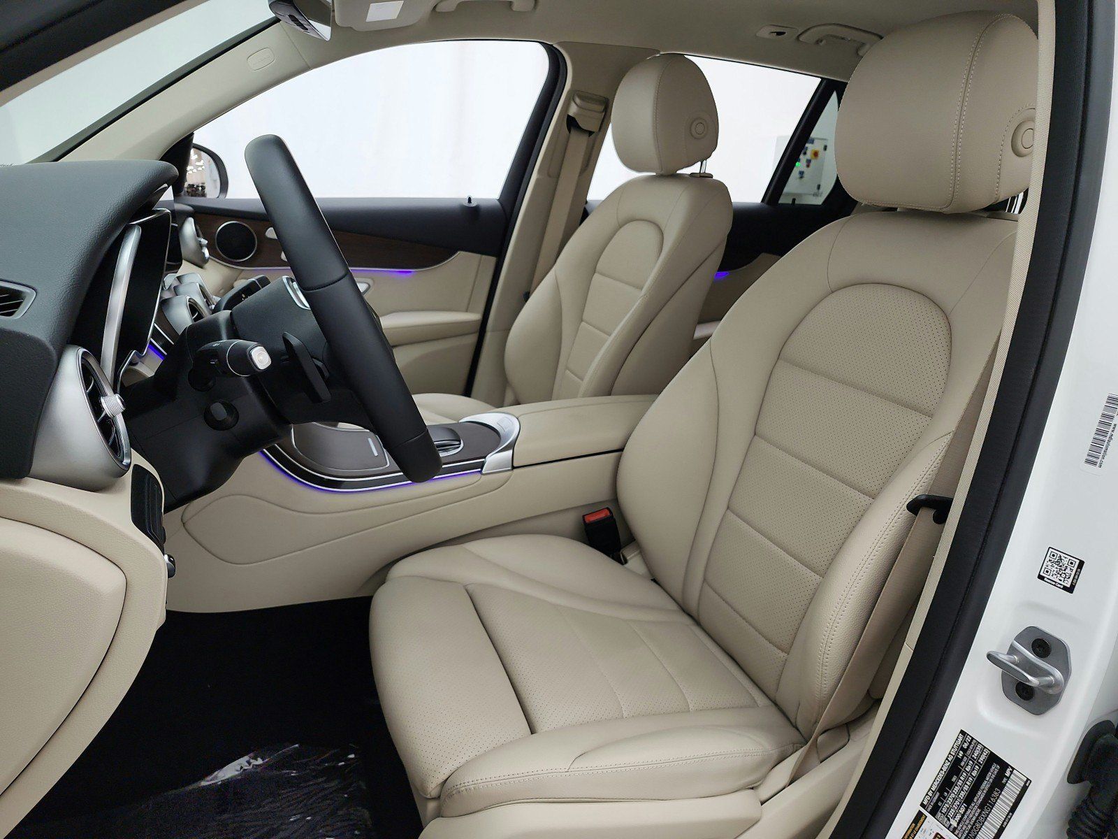 Used 2022 Mercedes-Benz GLC 300 image 13