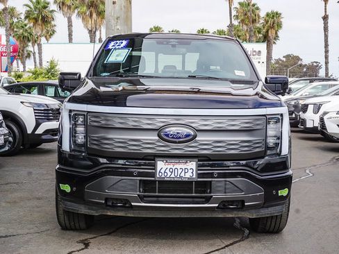 Used 2022 Ford F150 Lightning Lariat AWD/4WD image 2