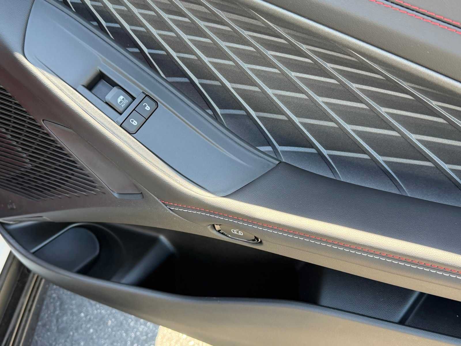 New 2026 Dodge Charger R/T AWD/4WD image 31