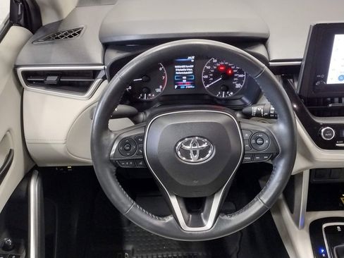 Used 2023 Toyota Corolla Cross LE image 30