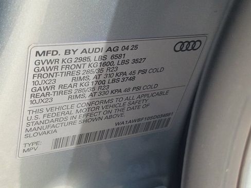 Certified 2025 Audi SQ8 Premium Plus AWD/4WD image 31