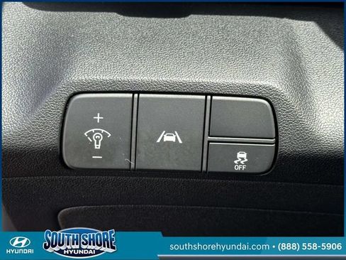 Certified 2023 Hyundai Elantra SEL FWD image 20