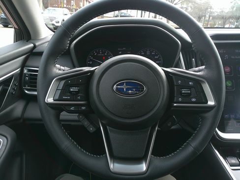 Used 2022 Subaru Outback Limited image 18