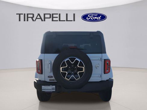 New 2025 Ford Bronco Outer Banks image 8