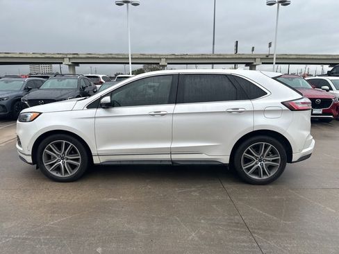 Used 2019 Ford Edge Titanium w/ Equipment Group 301A image 5