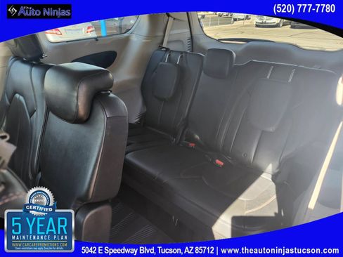 Used 2017 Chrysler Pacifica Touring-L Plus w/ Advanced Safetytec Group image 14