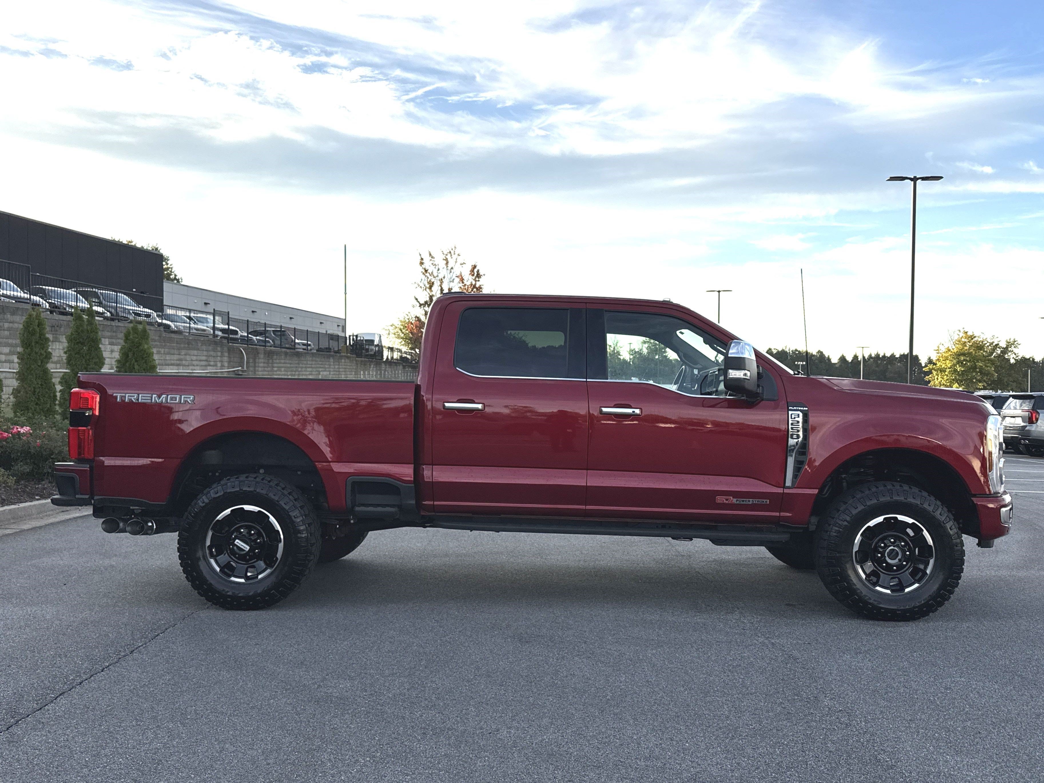 Used 2026 Ford F250 Platinum w/ Platinum Plus Package AWD/4WD image 11