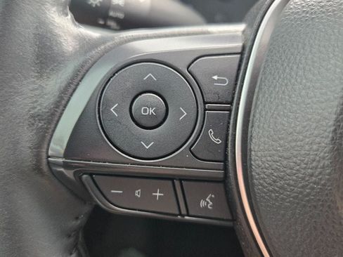 Used 2024 Toyota Corolla SE FWD image 12
