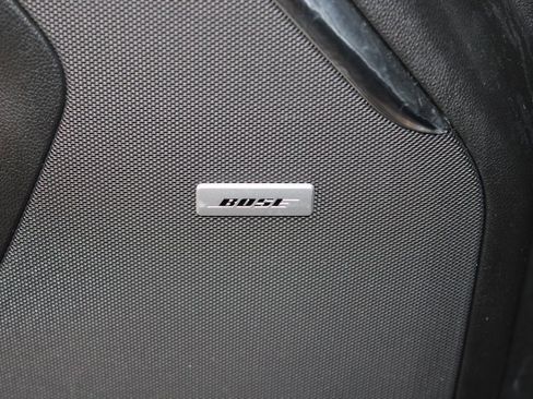 Used 2025 GMC Yukon Denali AWD/4WD image 31