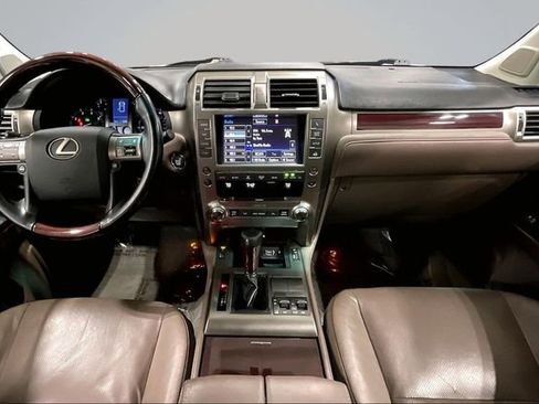 Used 2018 Lexus GX 460 Premium AWD/4WD image 18