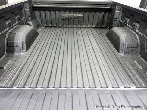 New 2026 GMC Sierra 1500 SLT w/ SLT Premium Package image 21