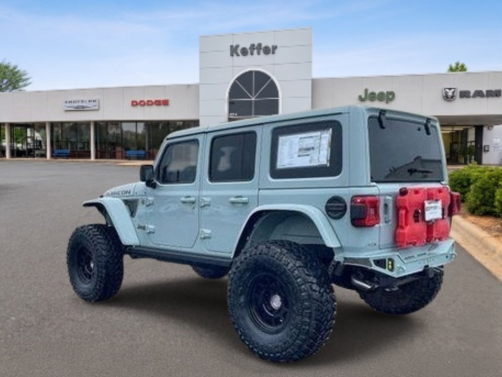 Used 2024 Jeep Wrangler Unlimited Rubicon 392 AWD/4WD image 3