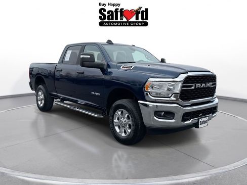 Used 2024 RAM 2500 Big Horn w/ Bed Utility Group image 9