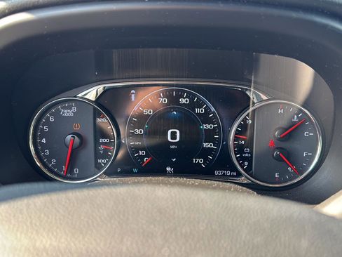 Used 2018 GMC Acadia Denali w/ Technology Package image 16