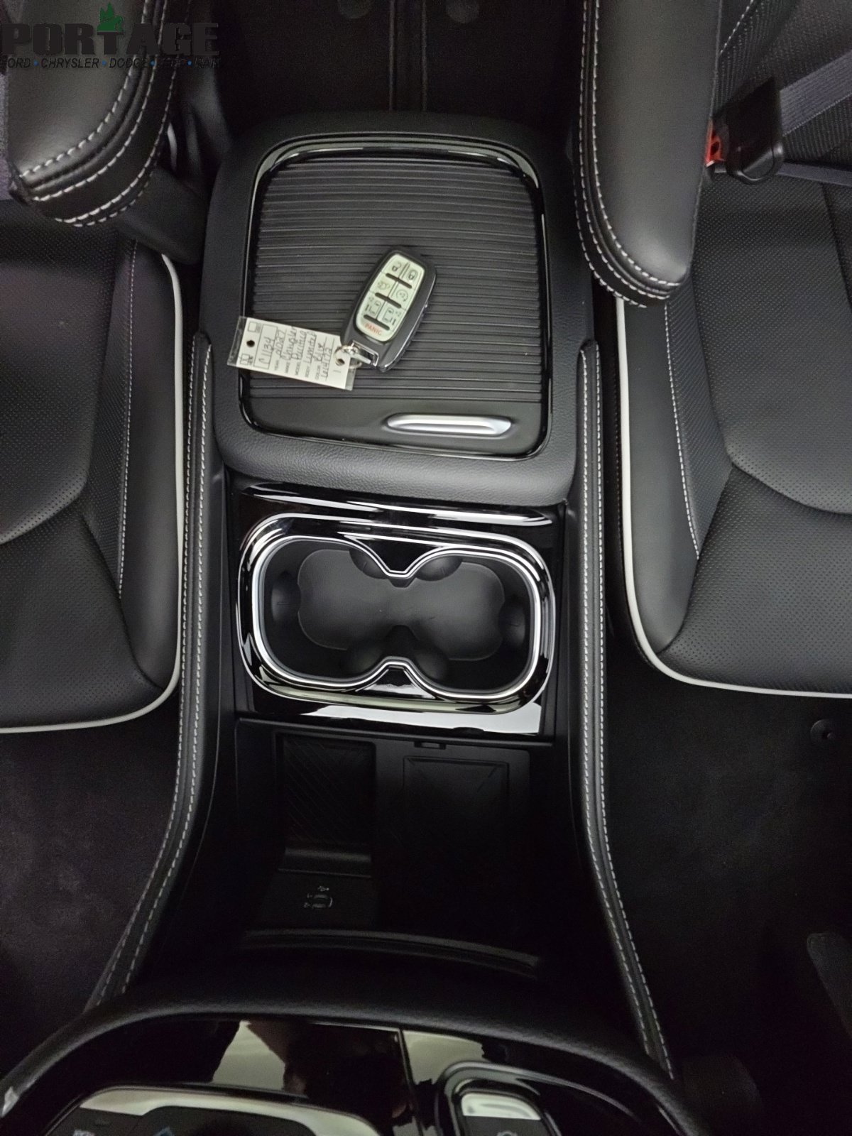 New 2027 Chrysler Pacifica Limited AWD/4WD image 55