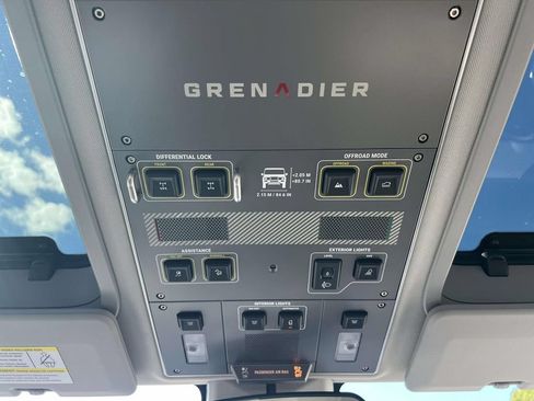 Used 2024 INEOS Grenadier Station Wagon AWD/4WD image 30