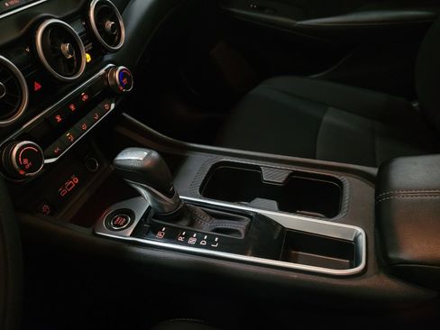 Used 2025 Nissan Sentra SV image 26