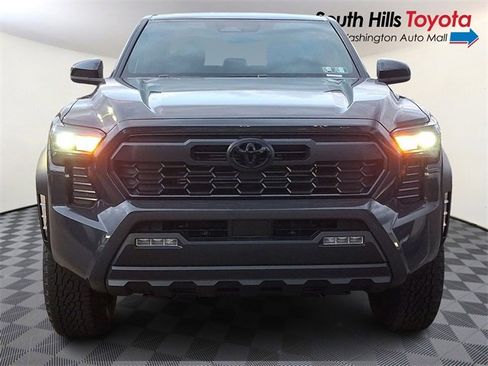 New 2026 Toyota Tacoma TRD Off-Road image 2