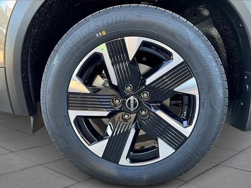 New 2026 Nissan Kicks SV w/ Cold Weather Package image 12