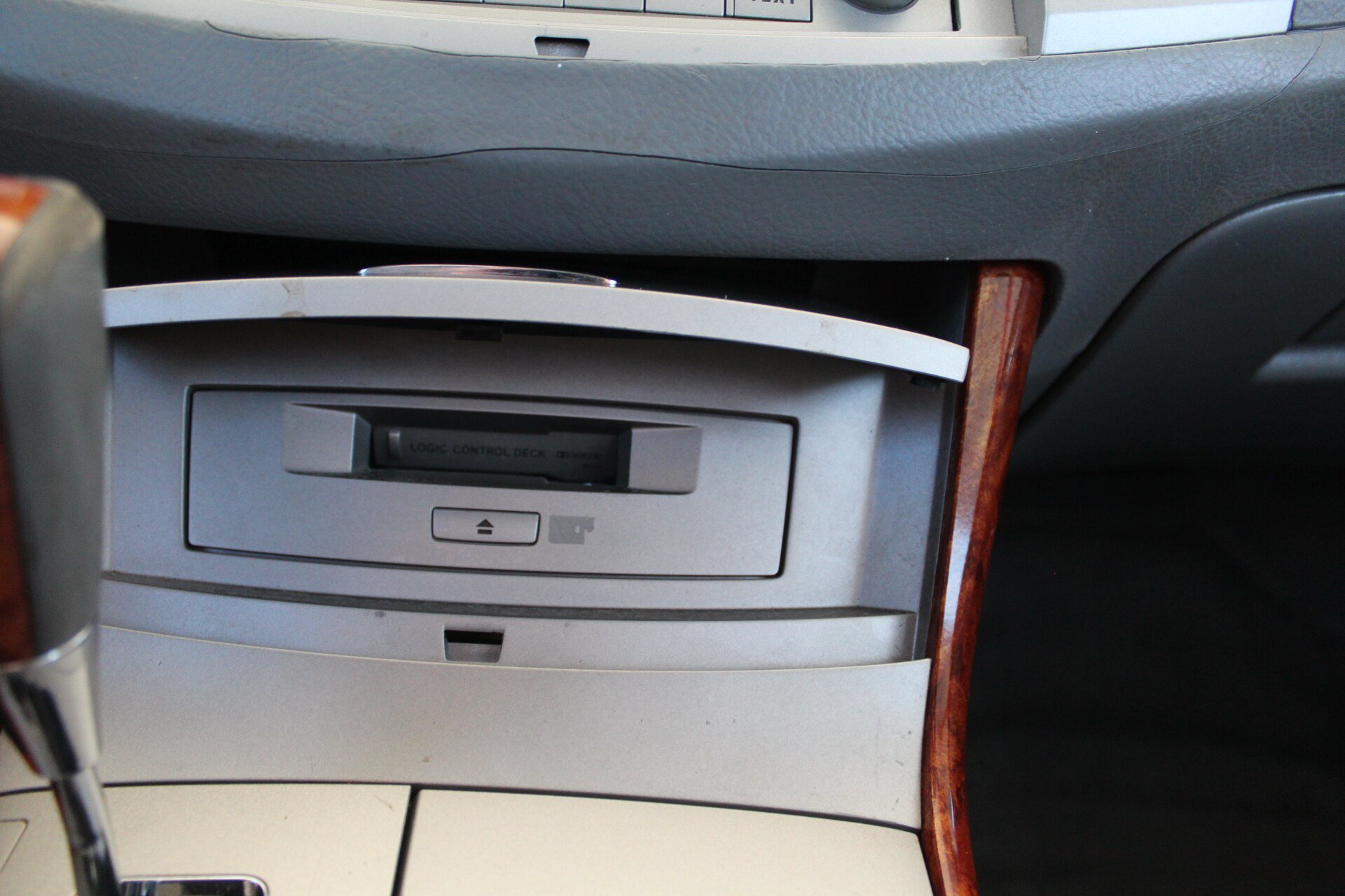 Used 2007 Toyota Avalon Limited FWD image 39