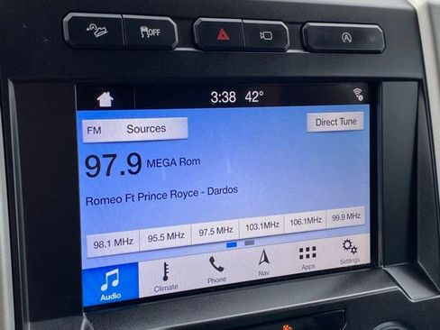 Used 2019 Ford F150 Lariat w/ Equipment Group 502A Luxury image 56