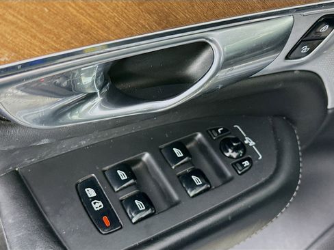 Used 2018 Volvo XC90 T6 Inscription w/ Convenience Package image 18