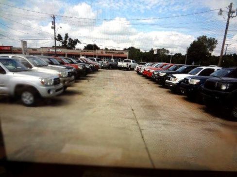 Used 2014 Toyota Tacoma PreRunner w/ SR5 Package image 30