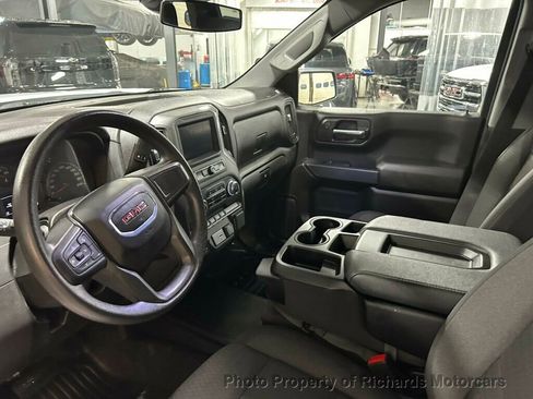 Used 2024 GMC Sierra 1500 Pro w/ Pro Value Package image 16
