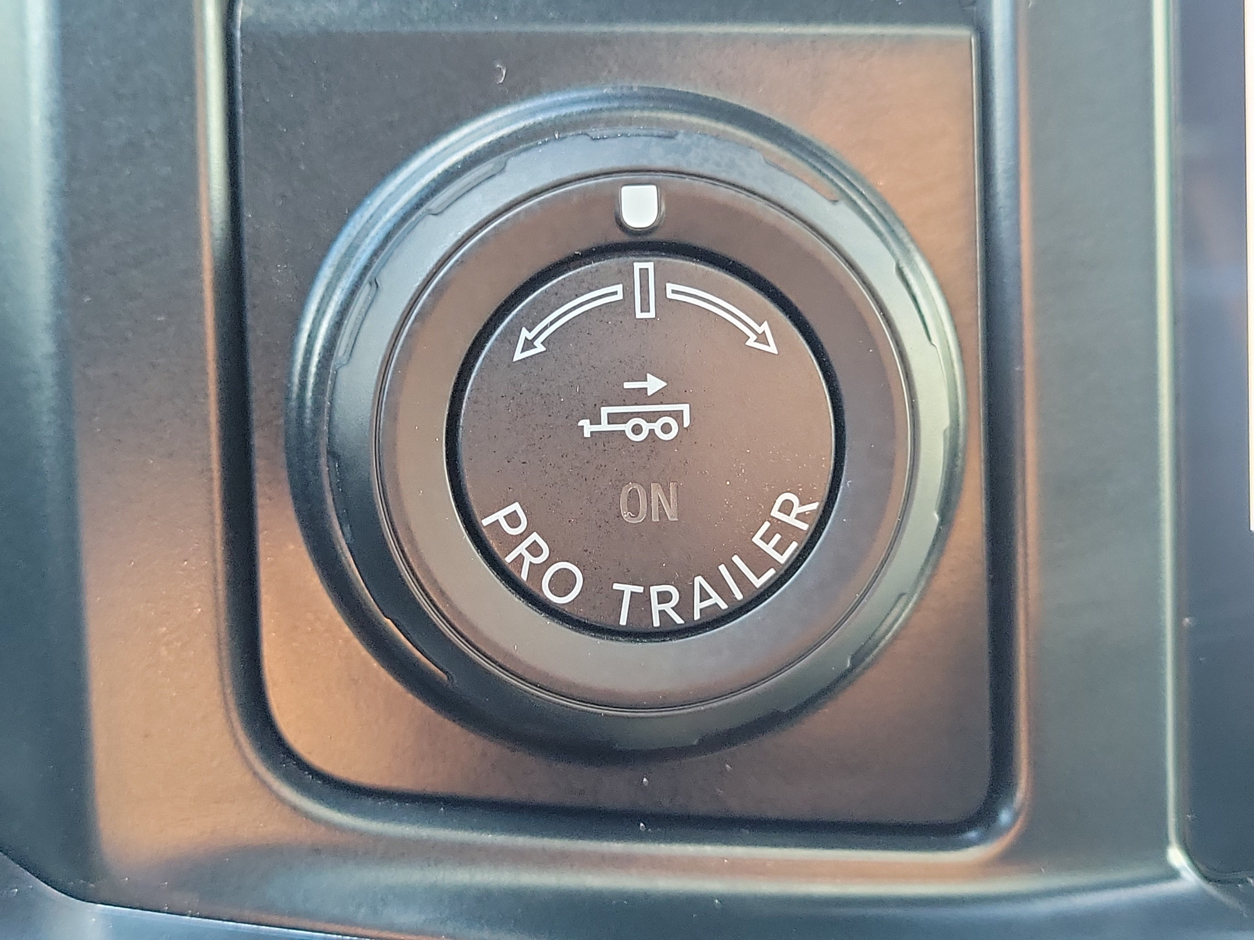 Used 2024 Ford F350 Platinum AWD/4WD image 31